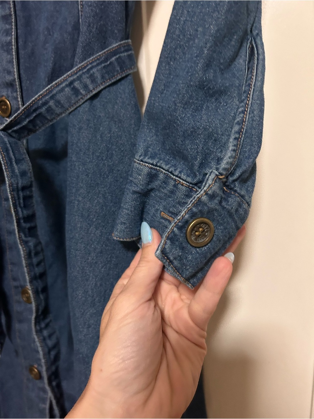 🤎🌀Frye Blue Denim Dress Full Button Front & Removable Waist Belt 🌀🤎 - Picture 11 of 15
